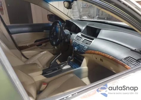 2011 Honda Accord 3.5 Ex-L from USA, damaged, VIN 5KBCP3F88BB002172